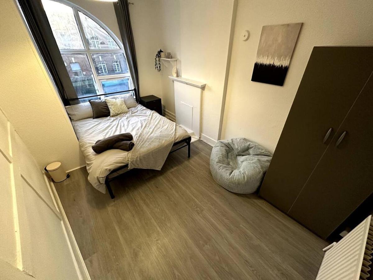 Wonderful 2 Bedroom On Tower Bridge لندن المظهر الخارجي الصورة